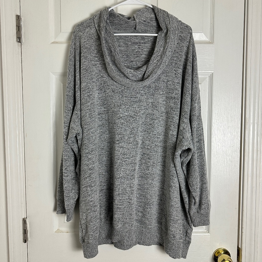 ! TORRID Super Soft Gray Cozy Stretchy Winter Cowl Neck Sweater Women Size 4